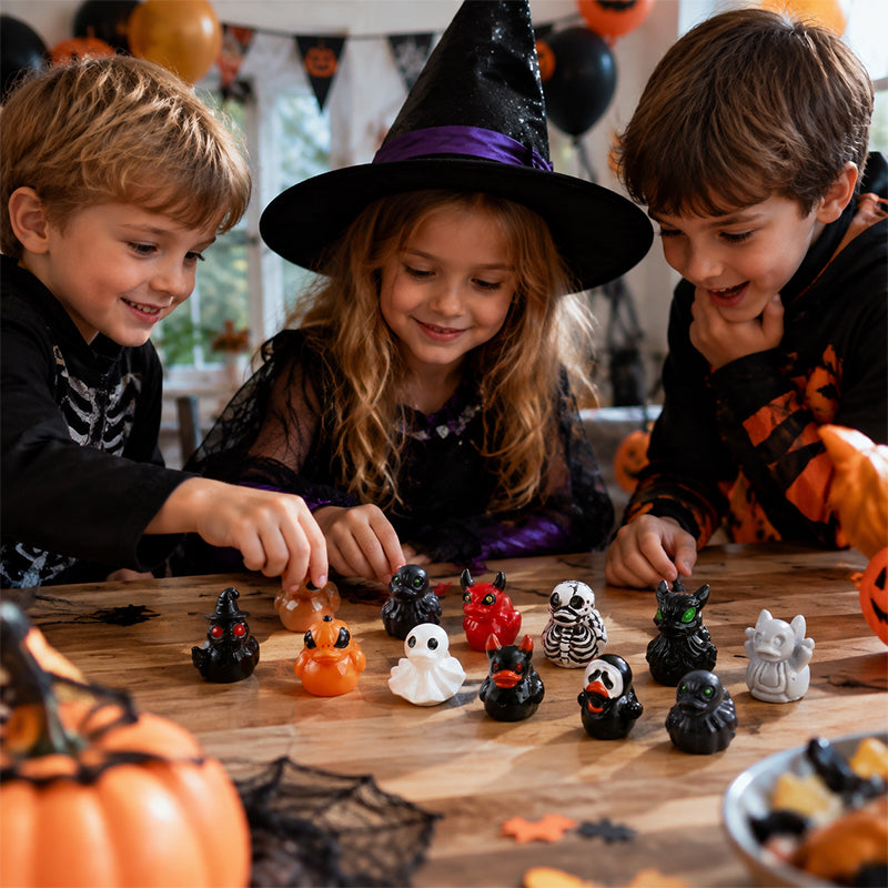 đ» SmĂ„, skumle ender â sĂžte Halloween-miniatyrer som lyser i mĂžrket đ