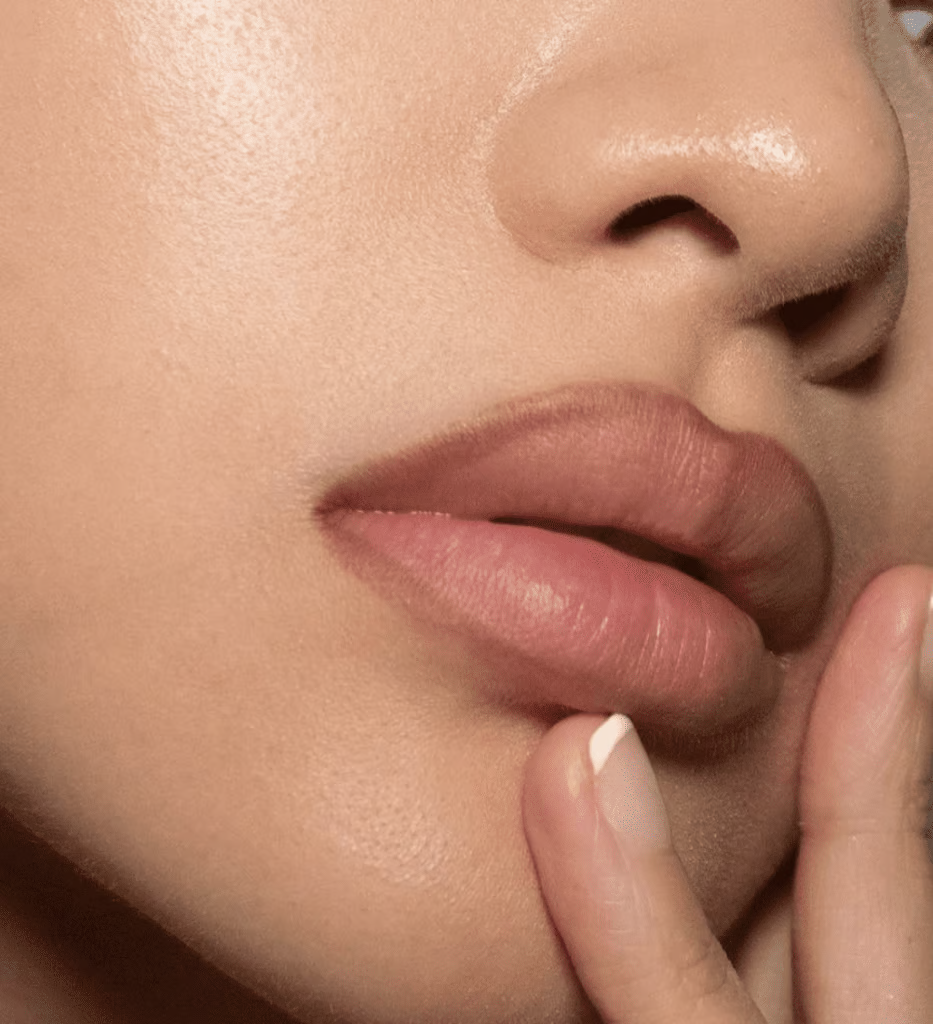 Riv av lipgloss lipliner