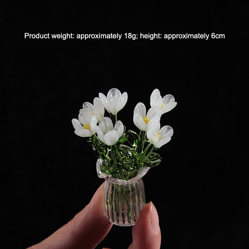 Blomsterpynt i glass