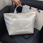 Toteveske med bokstavtrykk for kvinner