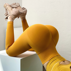 Yoga-bukser med slankende rumpeløft