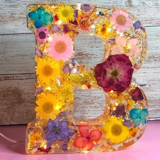 🌸 Blomstrete nattlys i harpiks