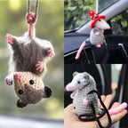 🔥 SISTE DAG 49 % RABATT – Possum Car Charm (100 % håndstrikket)