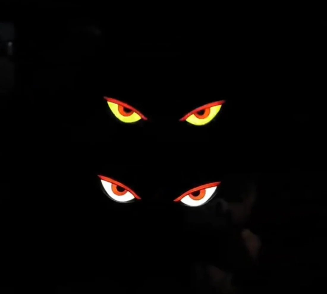 🔥Siste dag med 49 % rabatt – Solar Demon Eye LED-vinduslampe til bilen