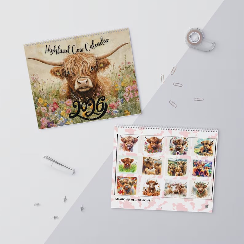 🐮Highland Cow Kalender 2026 – Rustikk gårdsveggkunst og månedlig planlegger